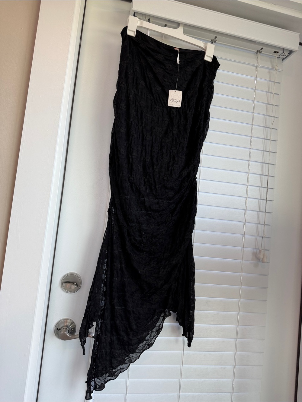 NWT Free People Women's Black Asymmetric Lace Skirt